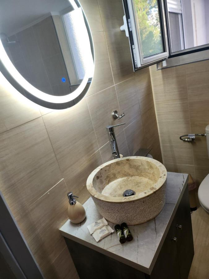 Small Luxury Apartment Anavyssos Exteriér fotografie